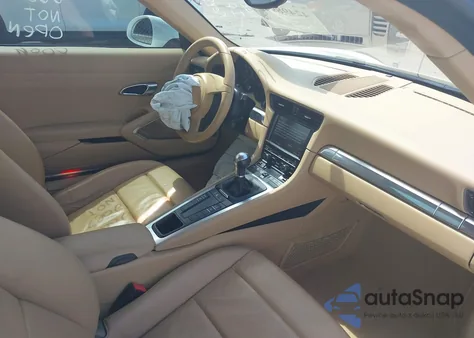 2014 Porsche 911 Carrera/Carrera 4 z USA, uszkodzony, nr VIN WP0AA2A95ES107695